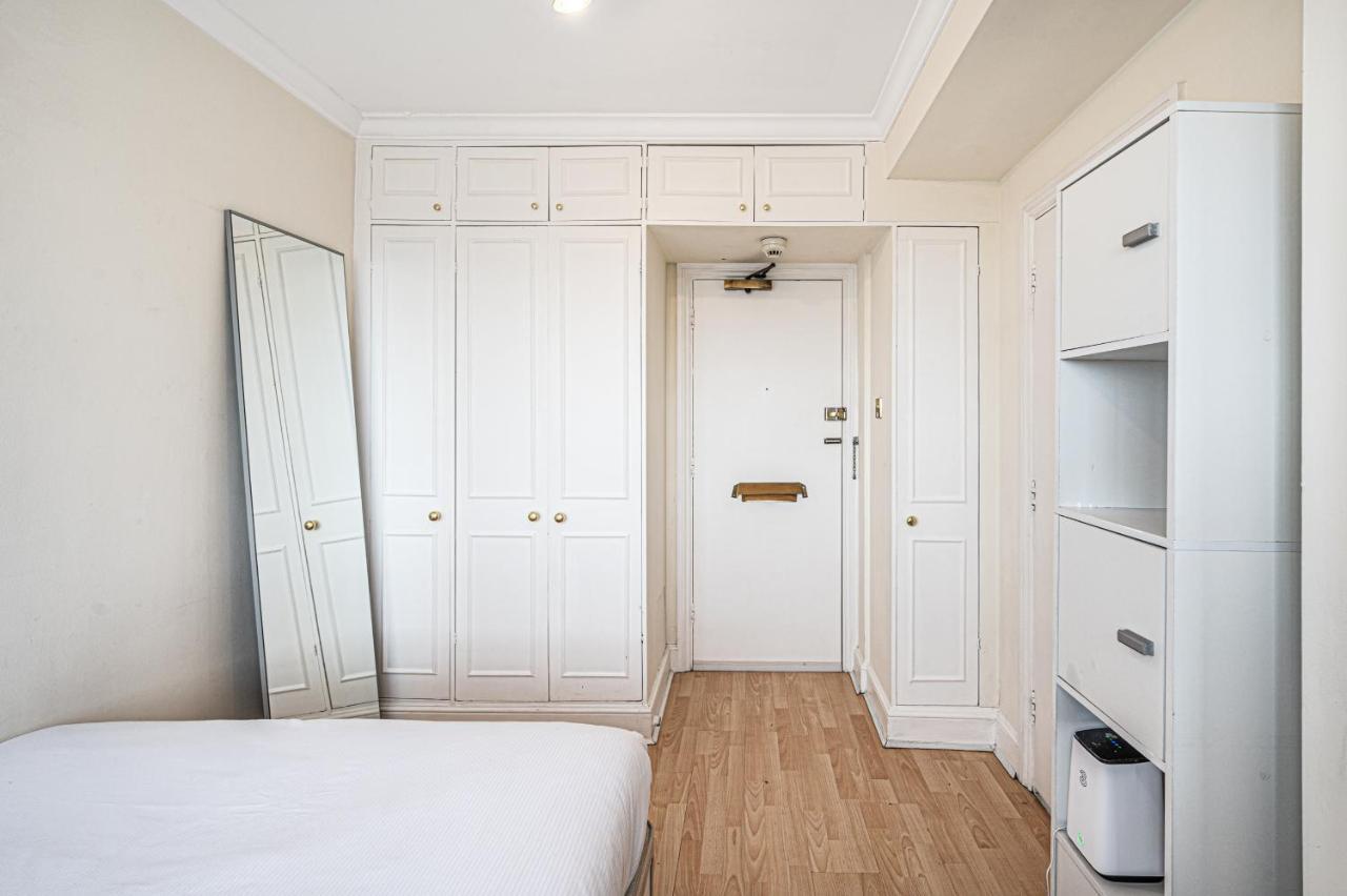 South Kensington Excellent Location Studio At Chelsea Cloister Hotel London Kültér fotó